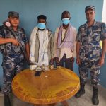 सीमामा सशस्त्र प्रहरीको कडाई, पाँच लाखभन्दा बढी रकमसहित दुई जना नियन्त्रणमा